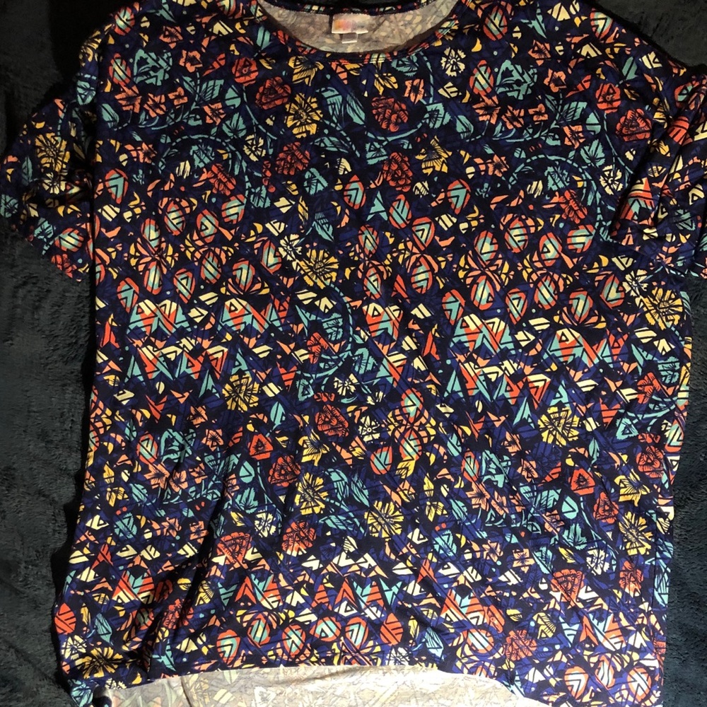 LuLaRoe Irma top/tunic EUC